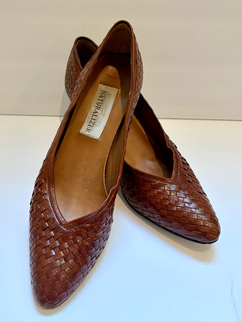 Naturalizer Woven Leather Pumps – Brown | Classic Vintage Career Heel